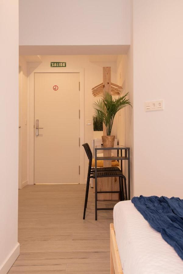 Bilbao Rooms & Kitchen Zorroza Exterior photo
